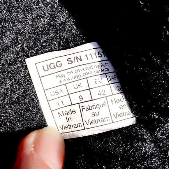 Ugg Pearle scuff sheepskin slippers, size 11 M women’s, EUC. - Picture 6 of 6